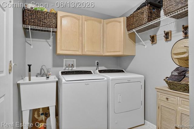 1972 Woodridge Court, Highland, MI 48357