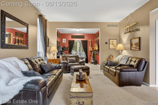 1972 Woodridge Court, Highland, MI 48357