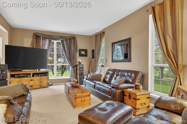 1972 Woodridge Court, Highland, MI 48357