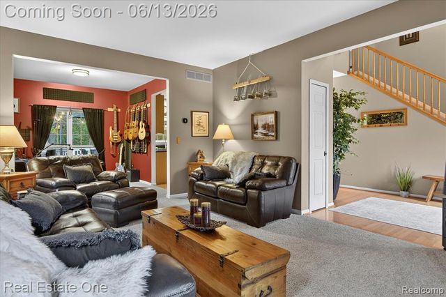 1972 Woodridge Court, Highland, MI 48357