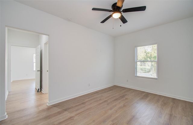 8316 Peachtree Street, Houston, TX 77016