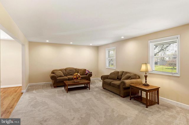 10630 HESPERIAN DR, Laurel, MD 20723