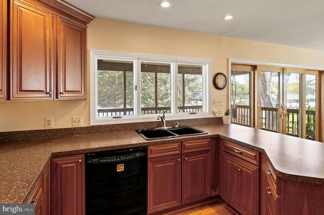10630 HESPERIAN DR, Laurel, MD 20723