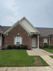 3281 Parkdale Cove, Southaven, MS 38672