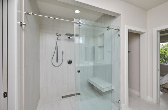 605 S Tiburon Cove, West Des Moines, IA 50266