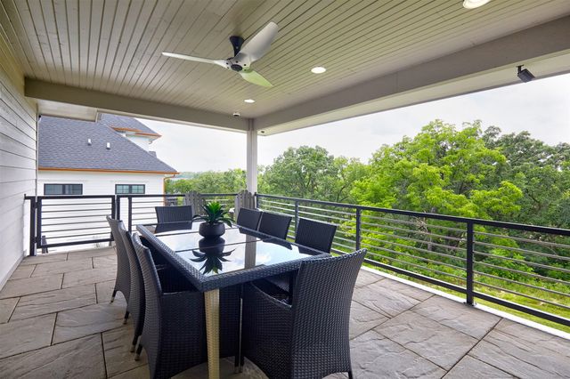 605 S Tiburon Cove, West Des Moines, IA 50266