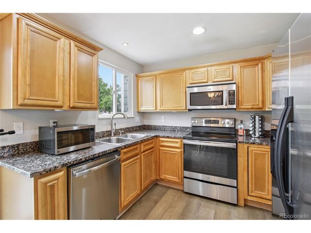 2150 Ridge Dr, Broomfield, CO 80020