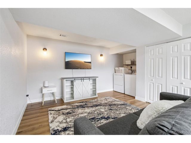 2150 Ridge Dr, Broomfield, CO 80020