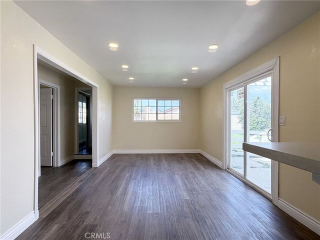 1420 Avenida Del Vista, Corona, CA 92882