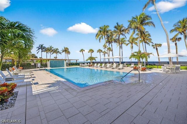 4001 Gulf Shore BLVD N 303, Naples, FL 34103