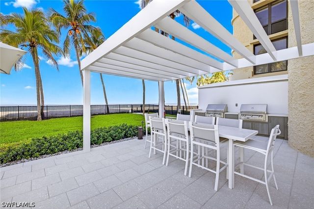 4001 Gulf Shore BLVD N 303, Naples, FL 34103