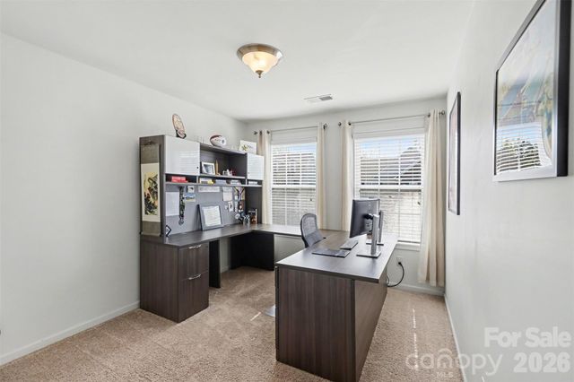 9124 Inverness Bay Road, Charlotte, NC 28278