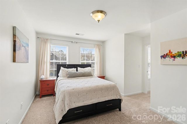 9124 Inverness Bay Road, Charlotte, NC 28278