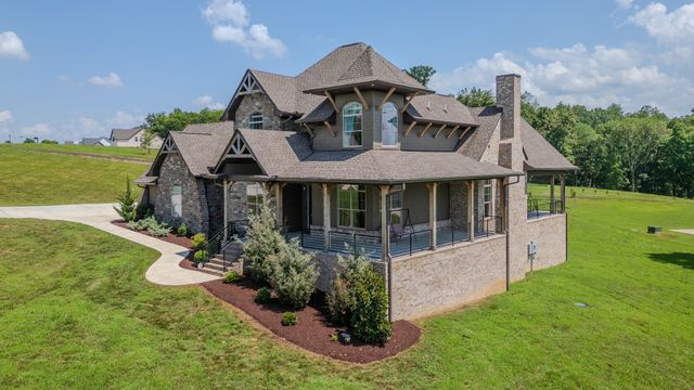 1043 Emerald Valley Dr, Castalian Springs, TN 37031