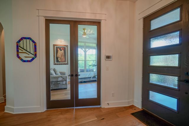 1043 Emerald Valley Dr, Castalian Springs, TN 37031