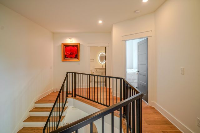 1043 Emerald Valley Dr, Castalian Springs, TN 37031