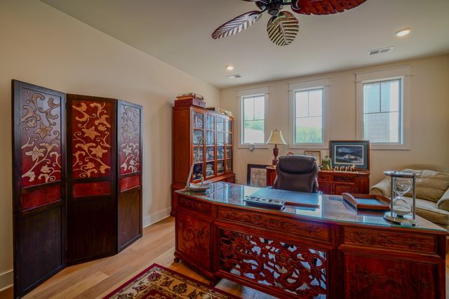 1043 Emerald Valley Dr, Castalian Springs, TN 37031