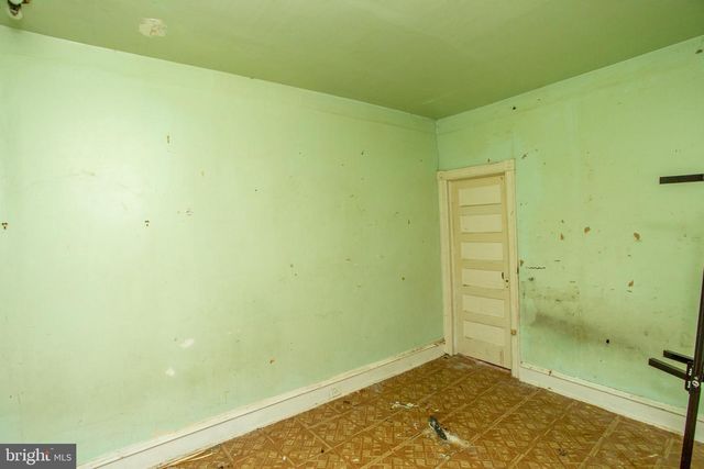 814 E WOODLAWN ST, Philadelphia, PA 19138