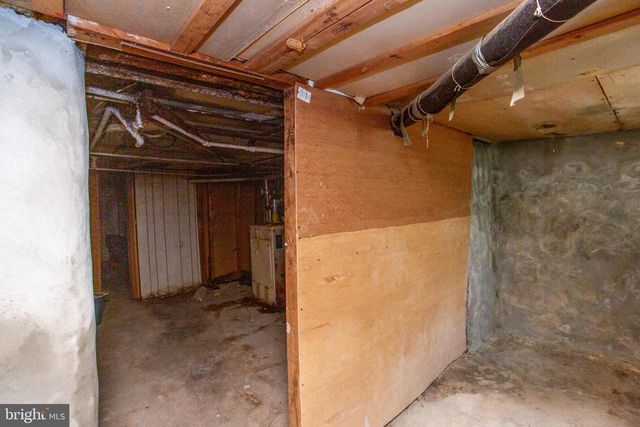 814 E WOODLAWN ST, Philadelphia, PA 19138
