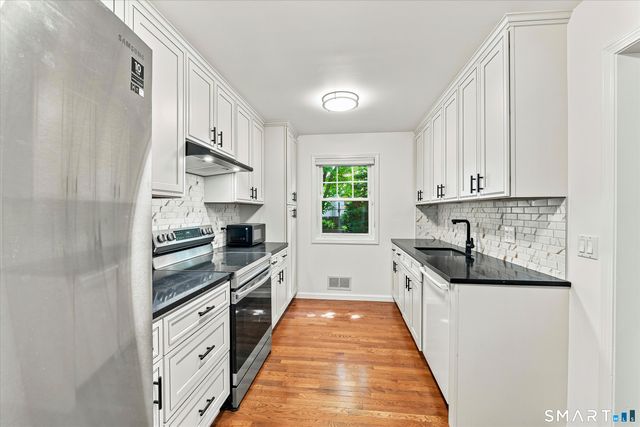245 Hillandale Avenue, Stamford, CT 06906