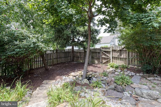 1704 LINCOLN DR, Halethorpe, MD 21227