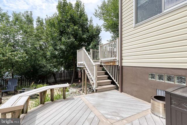 1704 LINCOLN DR, Halethorpe, MD 21227