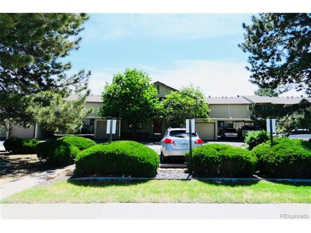 512 Vance St A, Lakewood, CO 80226