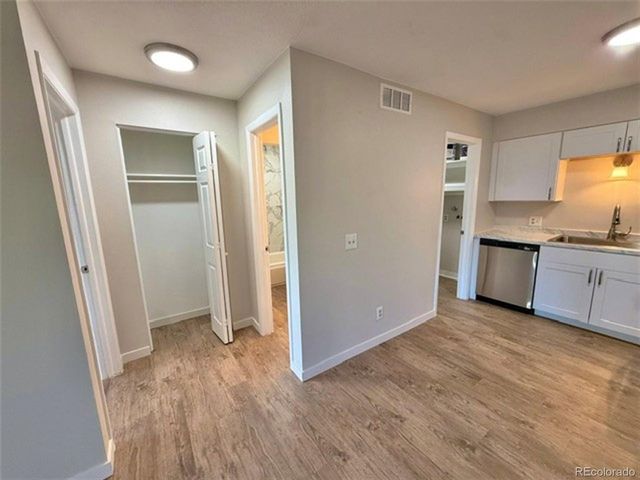 512 Vance St A, Lakewood, CO 80226