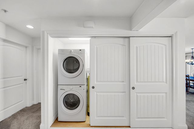 11010 Beacon Court, St. John, IN 46373