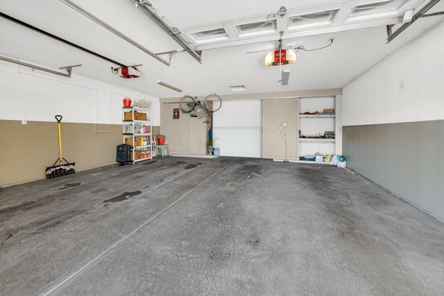 11010 Beacon Court, St. John, IN 46373