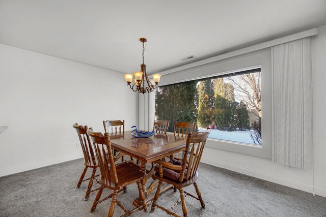 11010 Beacon Court, St. John, IN 46373