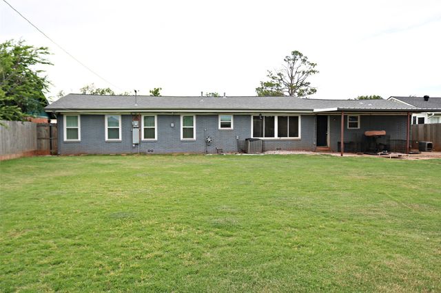 413 W Rogers, Wichita Falls, TX 76309