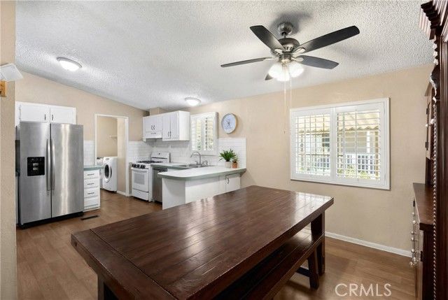 2851 S La Cadena Drive 26, Colton, CA 92324