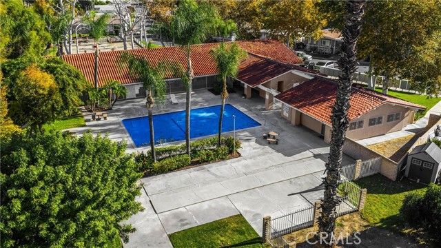 2851 S La Cadena Drive 26, Colton, CA 92324