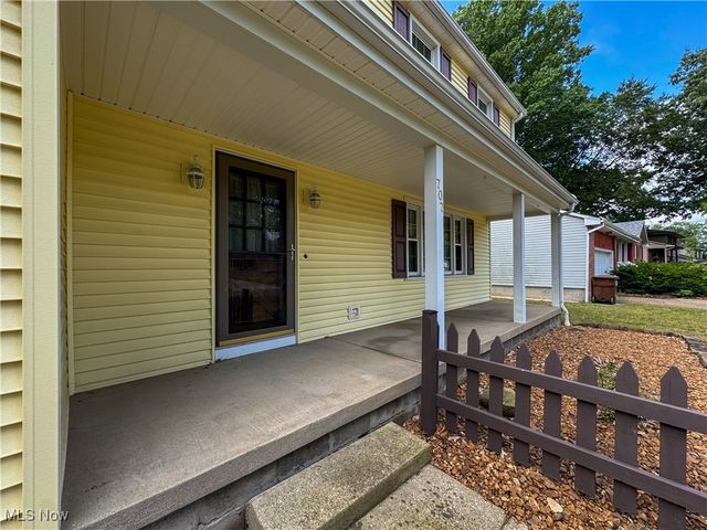 707 Oakridge Drive, Boardman, OH 44512