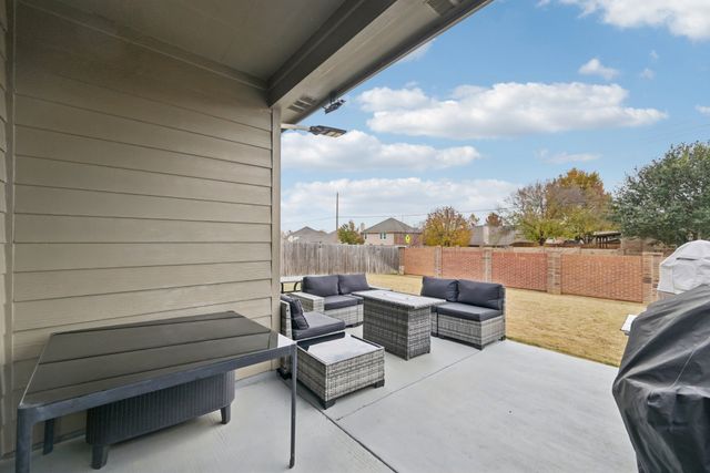 5904 Dolores Place, Denton, TX 76208