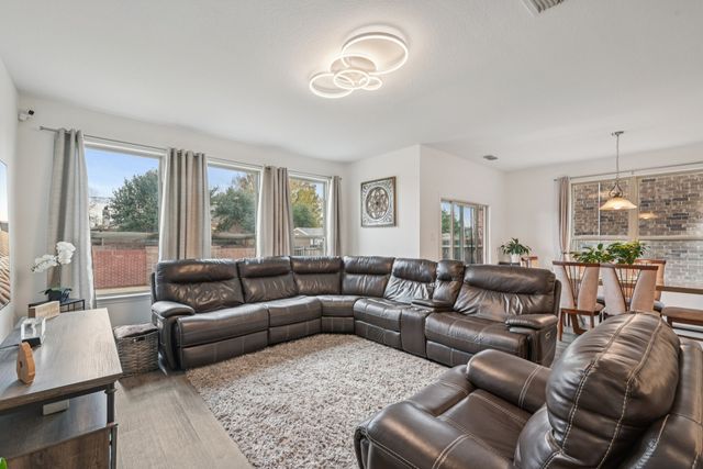 5904 Dolores Place, Denton, TX 76208