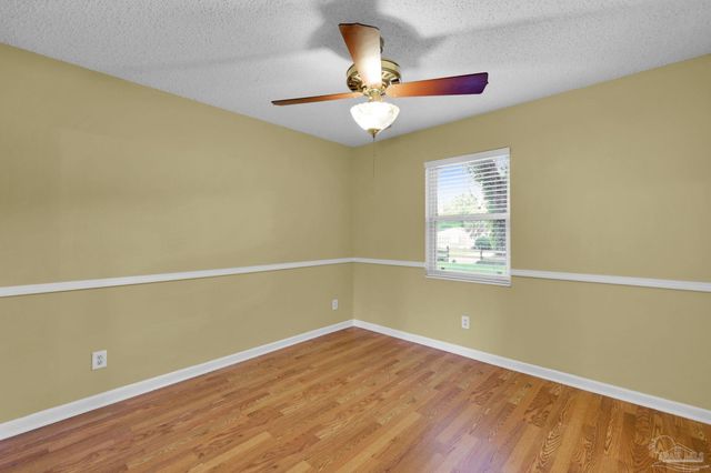 3338 Pursell Ln, Pensacola, FL 32526