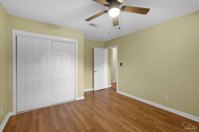 3338 Pursell Ln, Pensacola, FL 32526