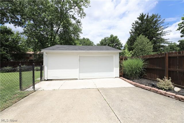 3947 Miner Drive, Brunswick, OH 44212