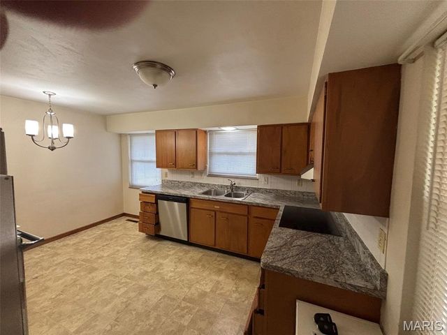 510 Rose Lane, Festus, MO 63028
