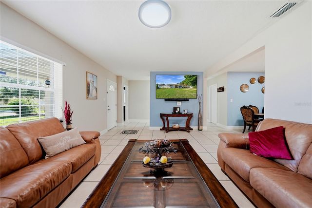 3006 W SAINT CONRAD STREET, Tampa, FL 33607