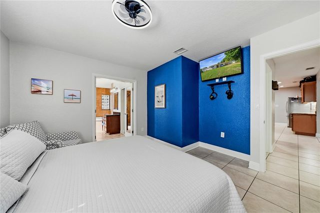 3006 W SAINT CONRAD STREET, Tampa, FL 33607