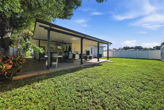 3006 W SAINT CONRAD STREET, Tampa, FL 33607