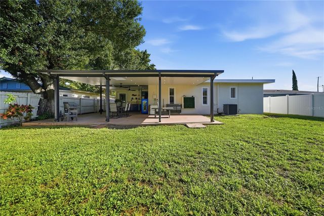 3006 W SAINT CONRAD STREET, Tampa, FL 33607