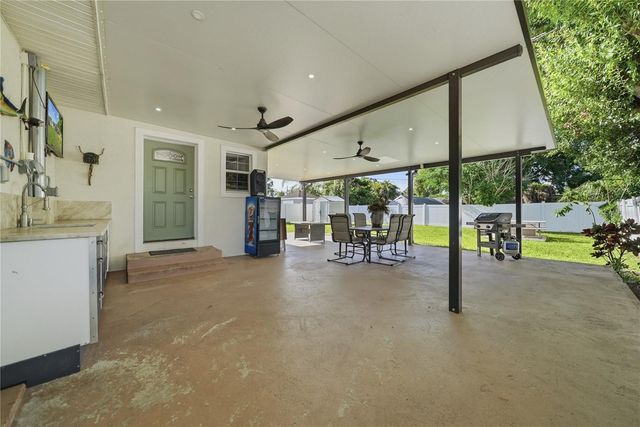 3006 W SAINT CONRAD STREET, Tampa, FL 33607