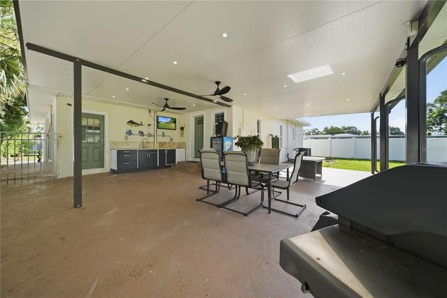 3006 W SAINT CONRAD STREET, Tampa, FL 33607