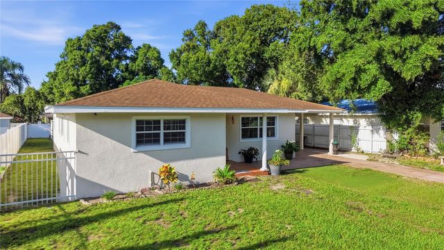 3006 W SAINT CONRAD STREET, Tampa, FL 33607