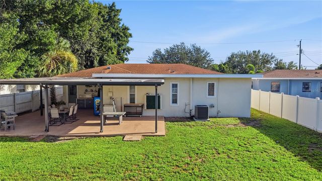 3006 W SAINT CONRAD STREET, Tampa, FL 33607