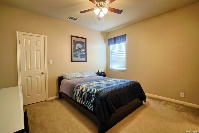 3422 Pinnacle Dr, San Antonio, TX 78261